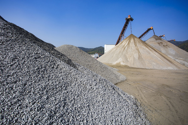 河砂禁采，機(jī)制砂興起，投資制砂設(shè)備，請認(rèn)準(zhǔn)唐山金路