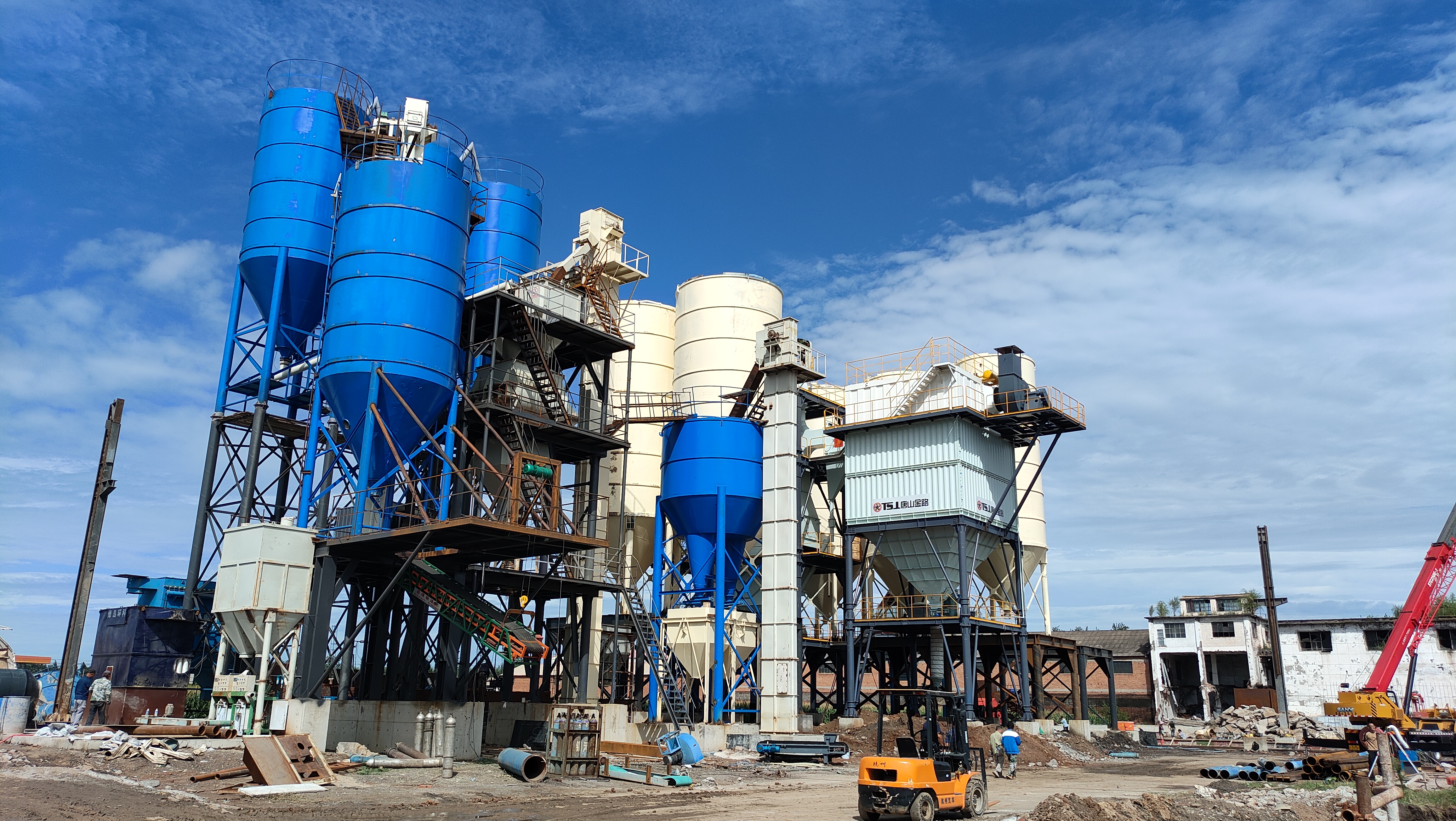 唐山金路制砂樓：智能引領(lǐng)，生產(chǎn)無憂