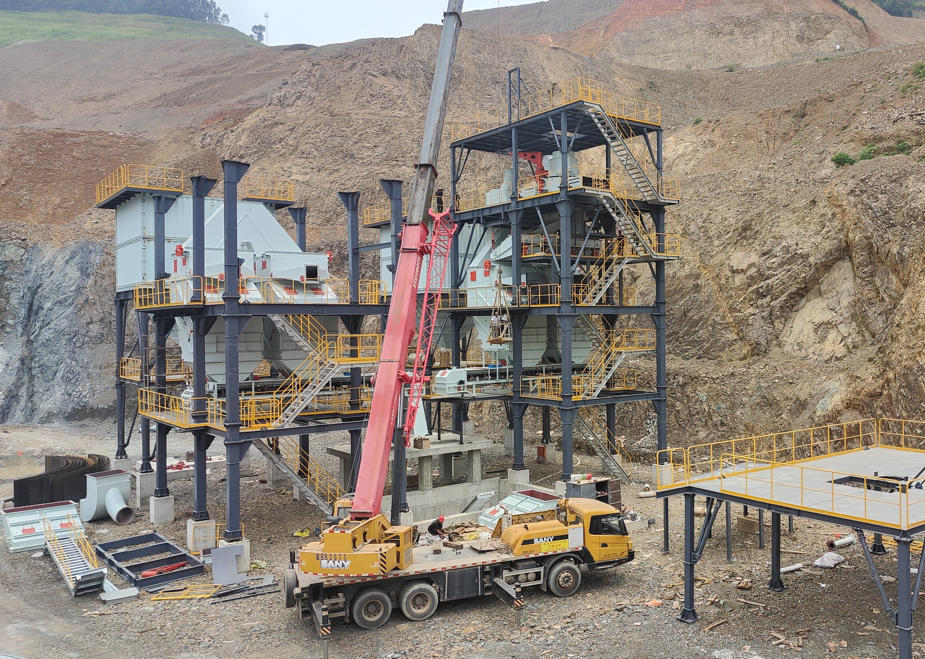 制砂樓 —— 從石到砂，一鍵轉(zhuǎn)換的制砂革命