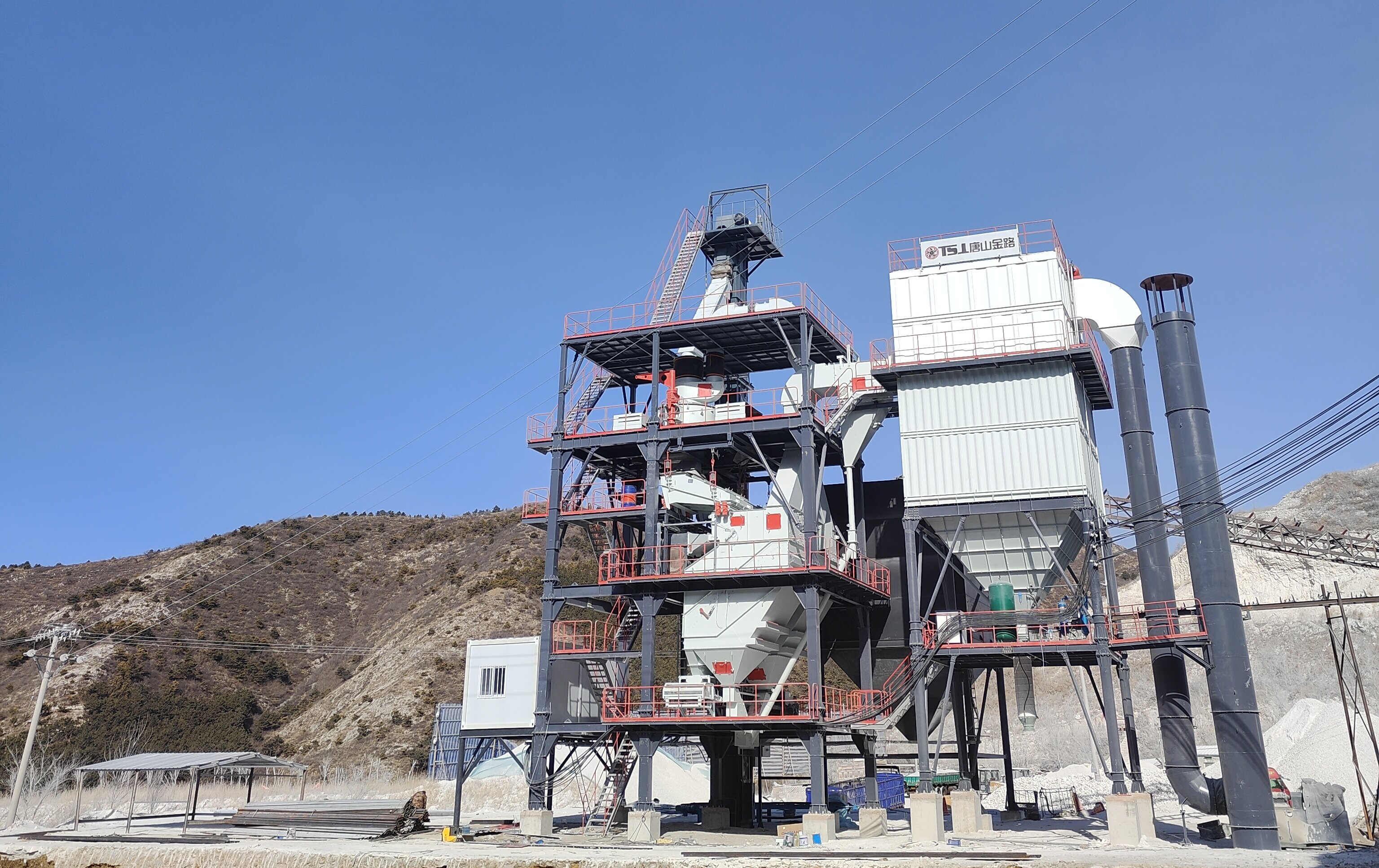 告別粉塵噪音！制砂樓如何改寫砂石行業(yè)環(huán)保格局？
